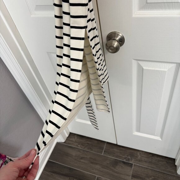 Banana Republic Black and White Striped Sleeveless Dress size small - Picture 3 of 3